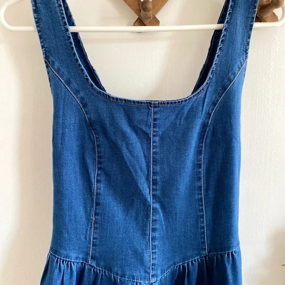 Blue Denim Sleeveless Dress - Picture 3 of 7